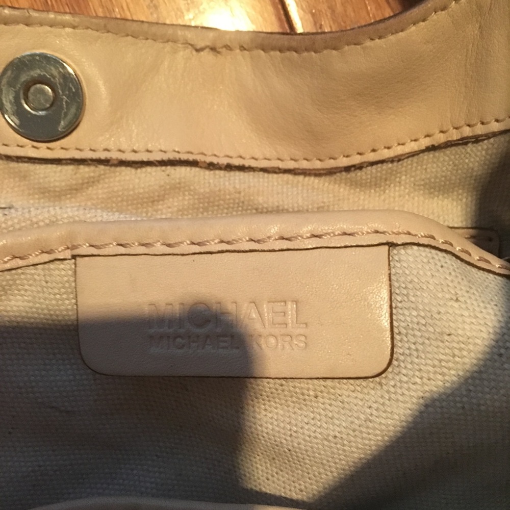 Michael Kors Leather purse - Picture 3 of 8